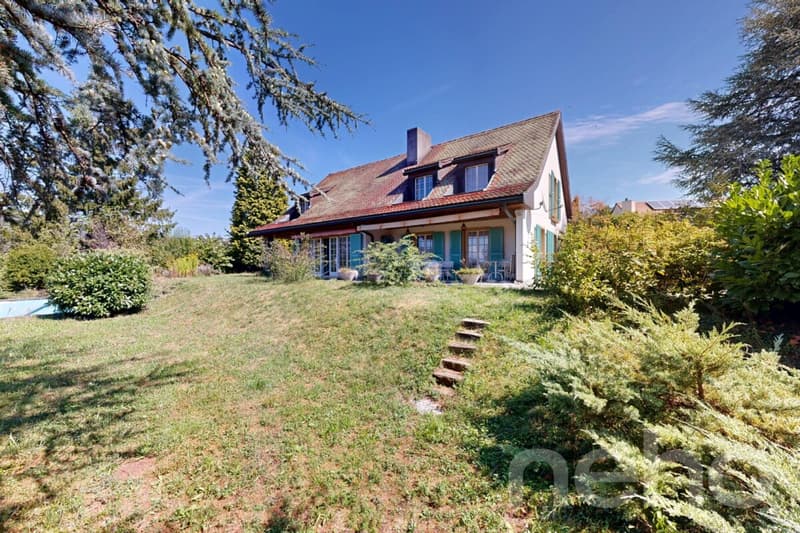 Exclusif: Villa familiale avec grand potentiel (3)