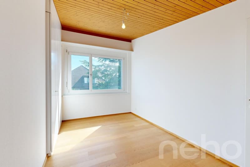 Modernisiertes 5½-Zimmer-Haus mit Erdsonde und grossem Garten (7)