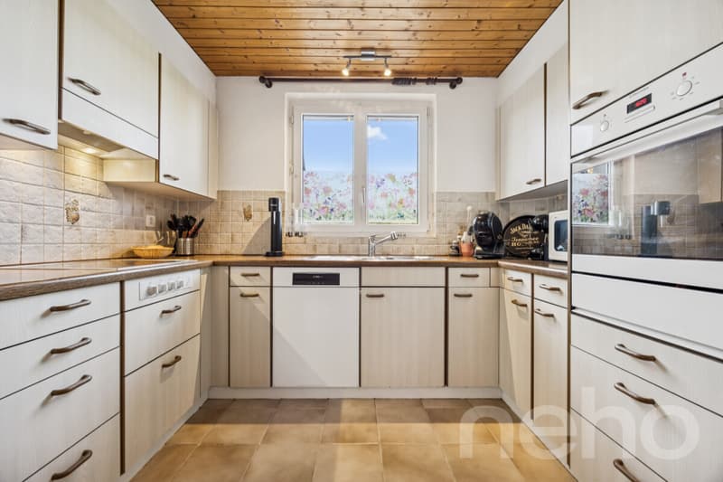 Wohnhaus mit viel Raum und Möglichkeiten - zus. Bauland optional (10)
