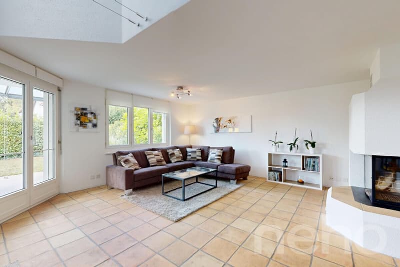 Aussergewöhnliches 5.5-Zimmer-Reihenhaus an Toplage (4)