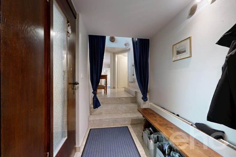 Magnifique maison 6.5 pièces sur 1'681 m² (4)