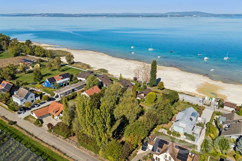 Einmalige Rarität am Bodensee ? exklusives Seegrundstück in Kesswil (1)