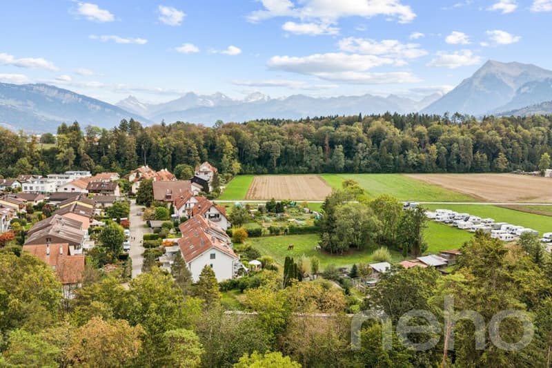 Freistehendes Einfamilienhaus mit viel Land und Potenzial (12)
