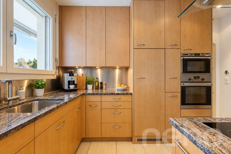 Stilvolle 5.5-Zimmer-Attikawohnung mit Weitsicht (3)