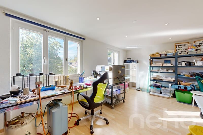 5.5-Zimmer-Reiheneckhaus mit grosszügigem Garten und Weitblick (8)
