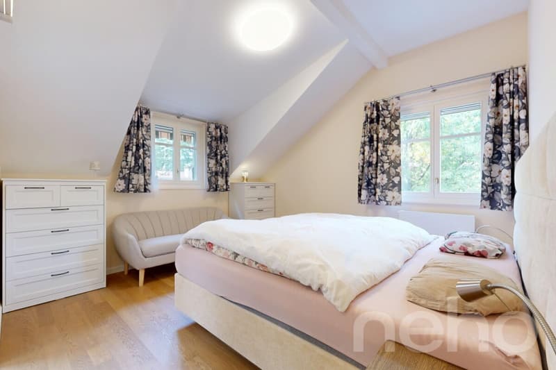 Belle maison familiale avec jardin très bien située (8)