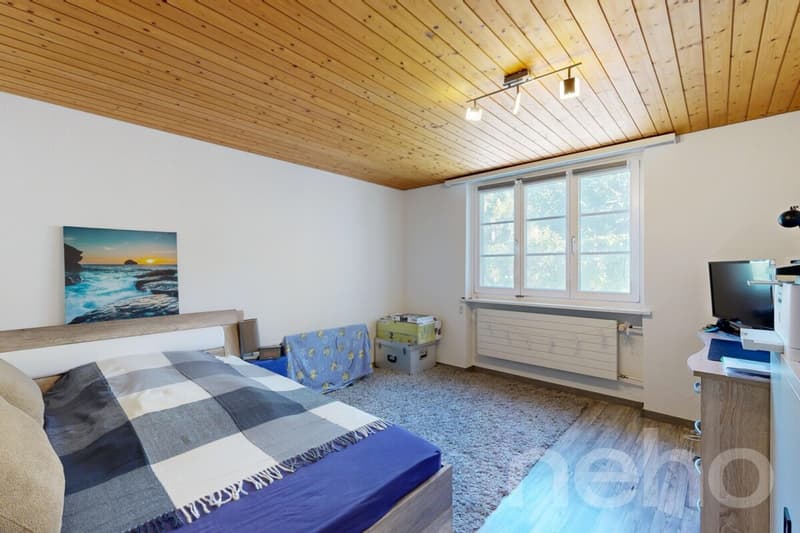 Charmante 4.5-Zimmer-Erdgeschosswohnung mit historischem Kachelofen (10)