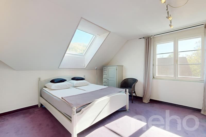 Lichtdurchflutete 5.5-Zimmer-Maisonette mit Galerie und Balkon (8)