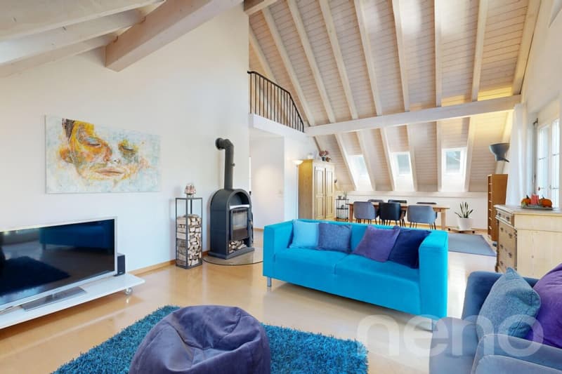 Lichtdurchflutete 5.5-Zimmer-Maisonette mit Galerie und Balkon (3)