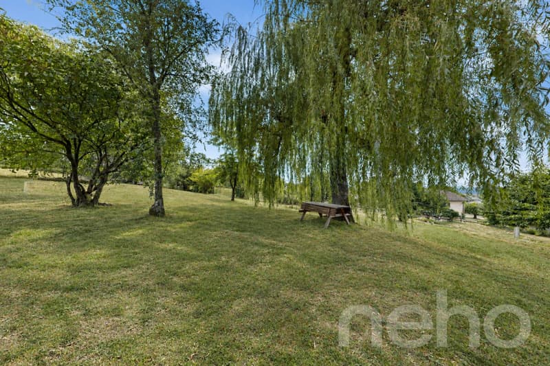 4.5 pièces esprit maison avec 1043 m² de jardin privatif (12)