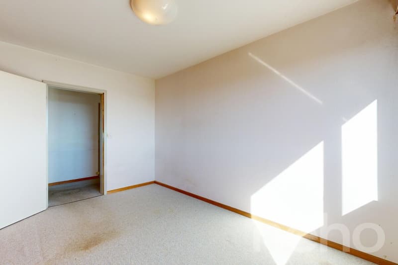 Über den Dächern von Binningen: 3.5 Zimmer Wohnung mit Weitsicht (12)