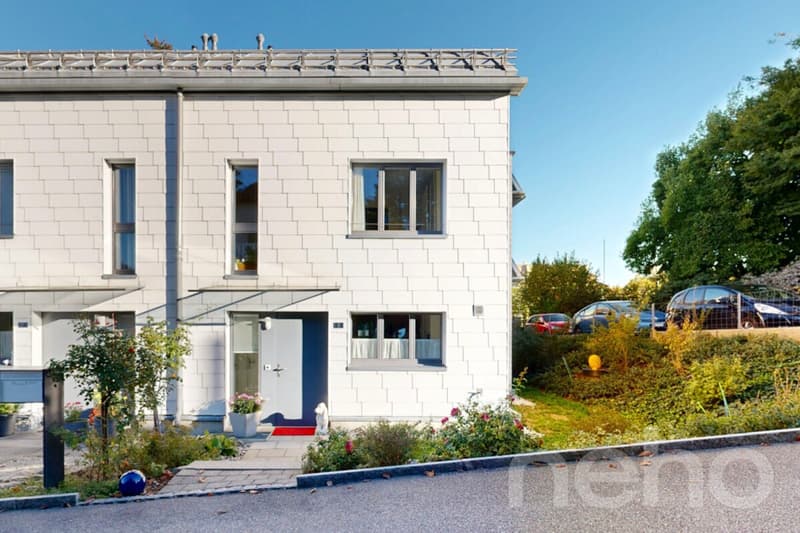 5.5 Zimmer Reiheneckhaus mit Garten und Dachterrasse (2)