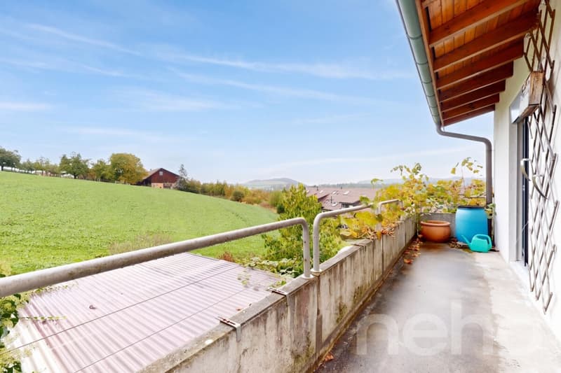 Wohnen mit Weitsicht und Gartenparadies in Niederscherli (11)