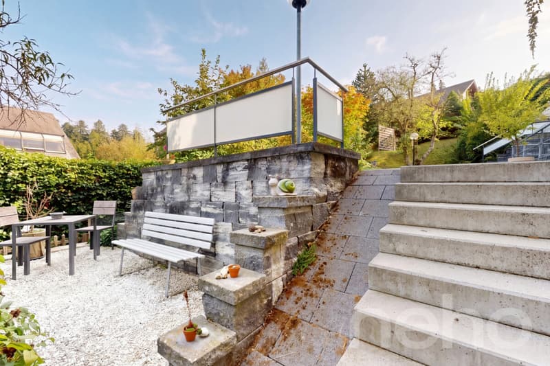 Wohnen mit Weitsicht und Gartenparadies in Niederscherli (10)