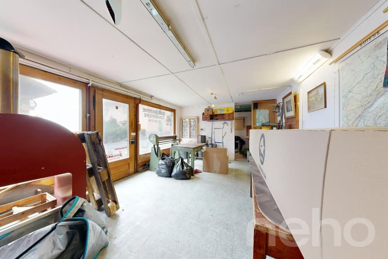 Immeuble au centre de Gryon, fort potentiel pour vos projets (5)