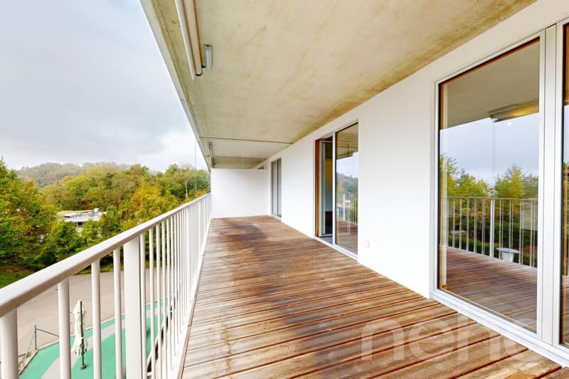 Elégant 3.5 pièces avec grand balcon et crèche dans l'immeuble (10)