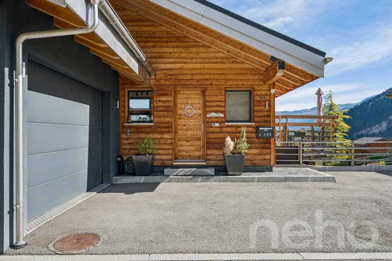 Chalet individuel rénové avec vue panoramique et photovoltaïque (1)