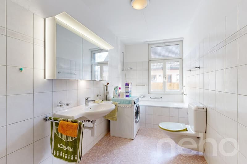 Gepflegtes 4,5-Zimmer-EFH mit grossem Grundstück und Ausbaupotenzial (8)