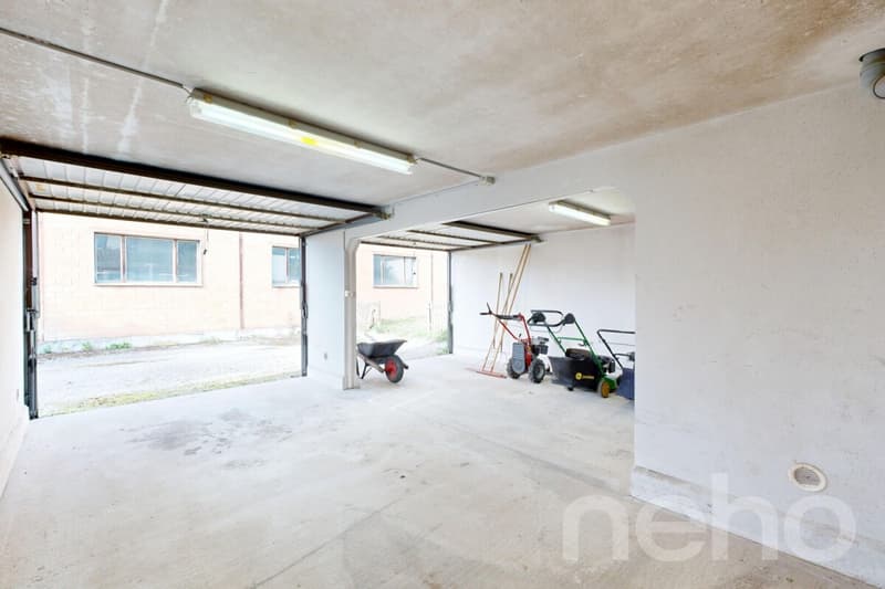 Gepflegtes 4,5-Zimmer-EFH mit grossem Grundstück und Ausbaupotenzial (11)
