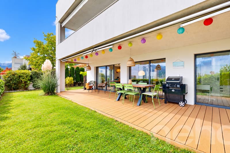 Stilvolle Gartenwohnung mit Terrassen und Seesicht (10)