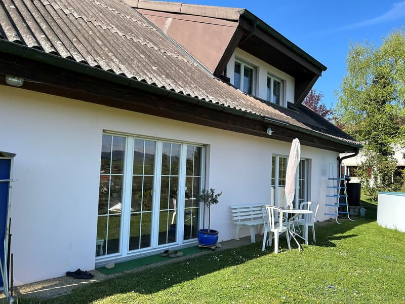 Beautiful property located in the heights of Fontenais (18)