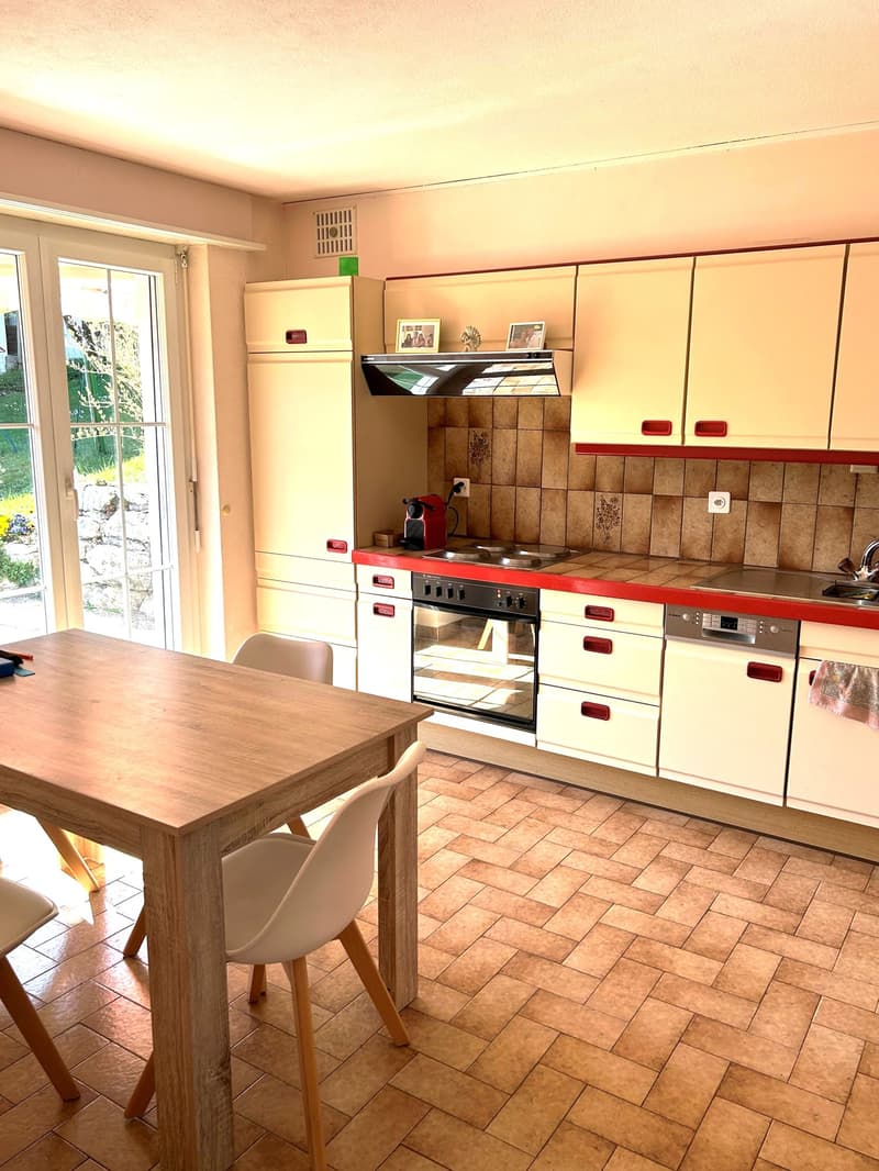 Beautiful property located in the heights of Fontenais (3)