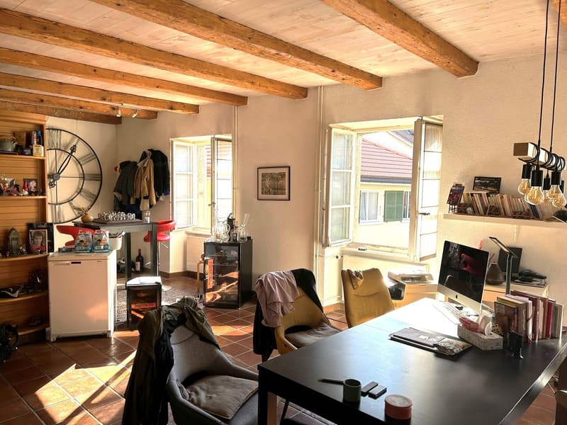 Bel appartement avec cachet en duplex de 3 pièces en PPE à Porrentruy (2)