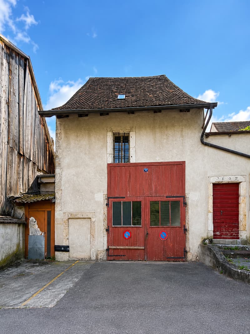 Prestige and heritage in the heart of Delémont (13)