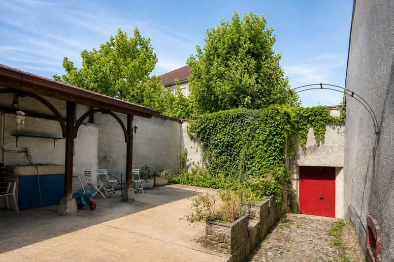 Prestige and heritage in the heart of Delémont (12)