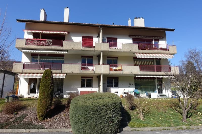 Bévilard - Magnifico appartamento di 4,5 locali con balcone e posto auto coperto (11)