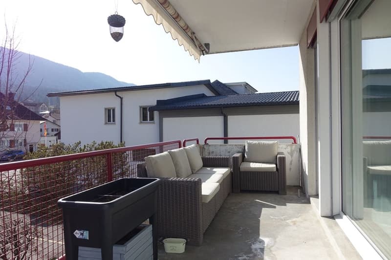 Bévilard - Magnifico appartamento di 4,5 locali con balcone e posto auto coperto (9)