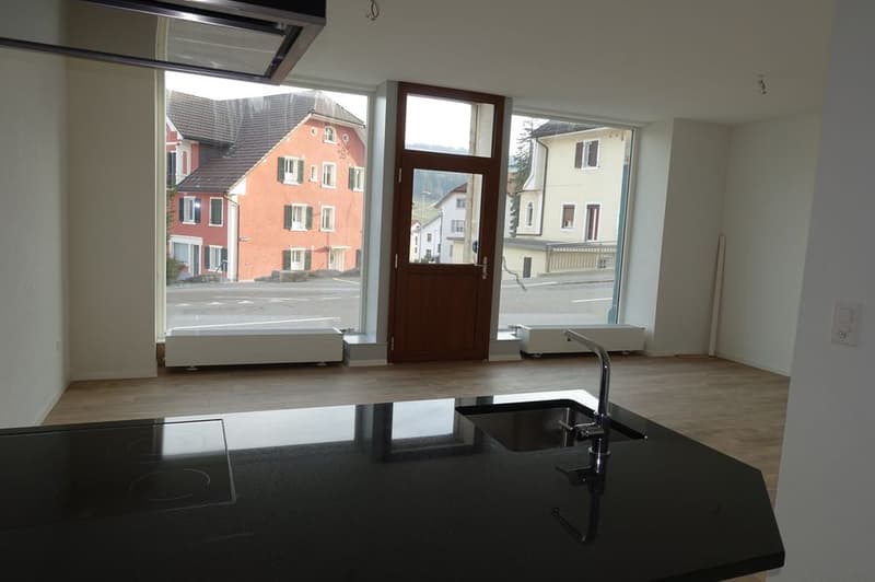 Tramelan - Appartamento-ufficio di 2.5 locali completamente ristrutturato (1° mese offerto) (2)