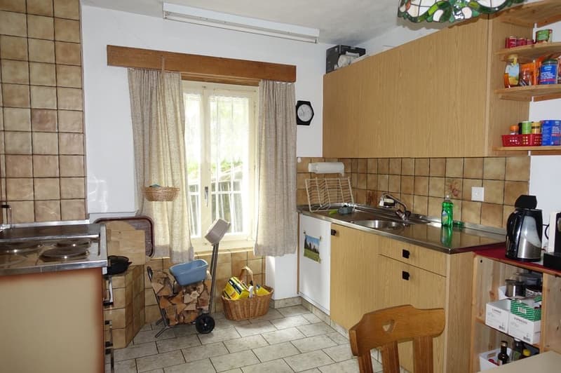 Tramelan - House with 10 1/2 rooms and garage (6)