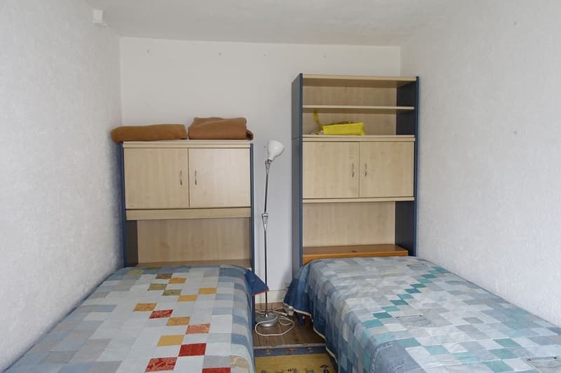 Tramelan - House with 10 1/2 rooms and garage (8)