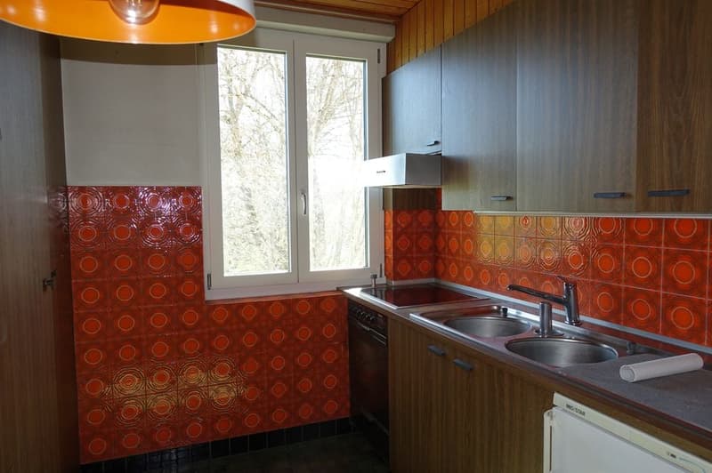 Les Reussilles - House with 6 1/2 rooms and storage room (5)