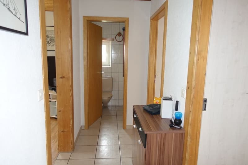 Tavannes - Appartamento di 3 locali con balcone (5)