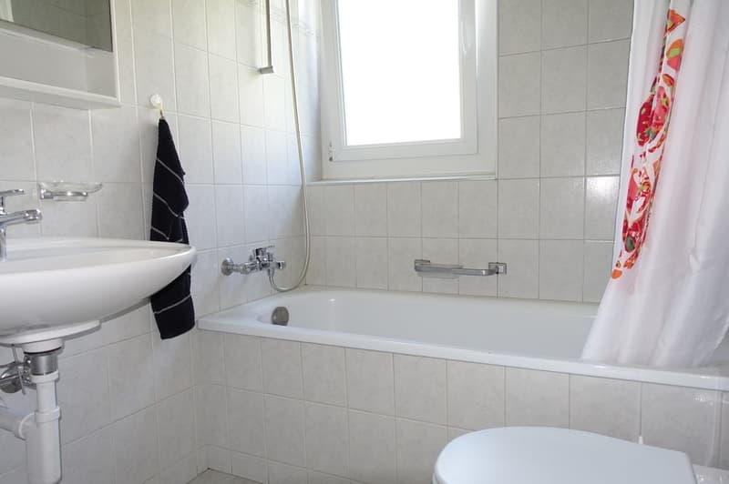 Tramelan - 3.5-room apartment with balcony and garage (7)