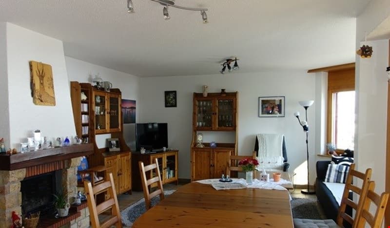 Tavannes - Appartamento di 4 1/2 locali con garage (5)