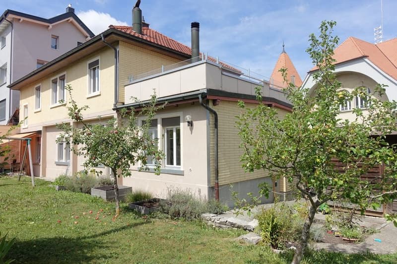 Tramelan - Maison de 2 appartements de 4 1/2 pièces et 3 1/2 pièces (1)