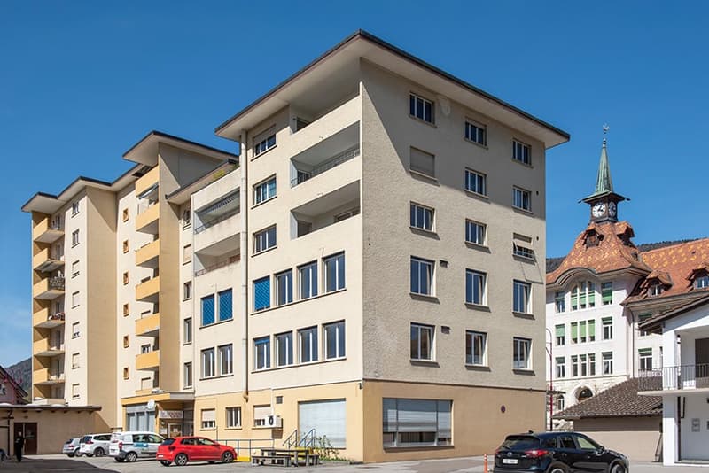 Malleray - Très grand appartement en attique de 7.5 pièces (18)