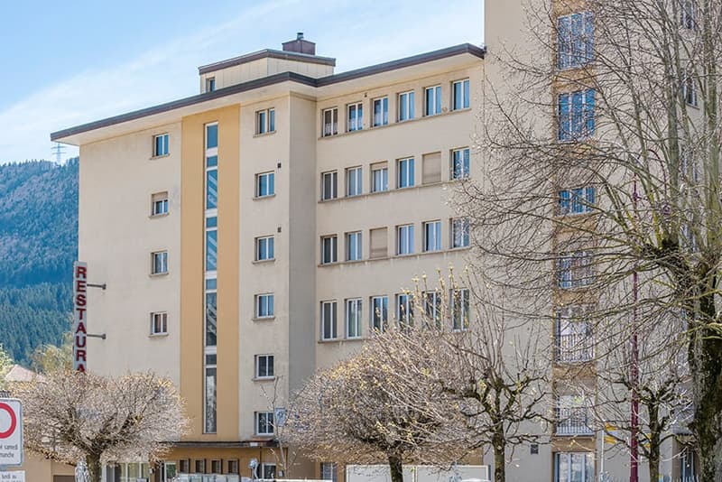 Malleray - Très grand appartement en attique de 7.5 pièces (19)