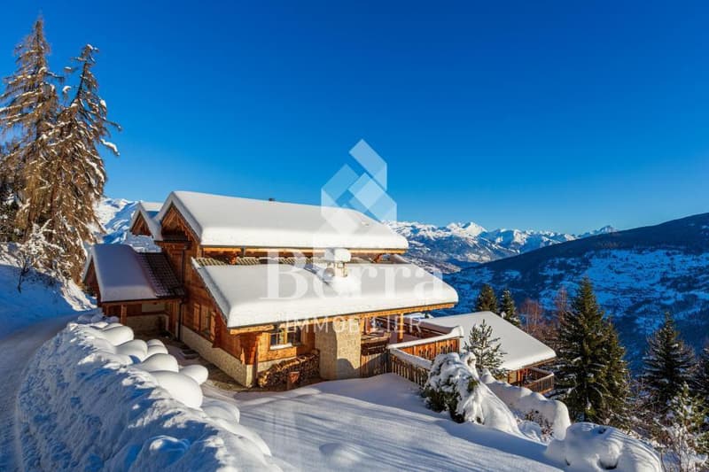 Magnifique chalet de haut standing avec vue panoramique sur les Alpes (1)