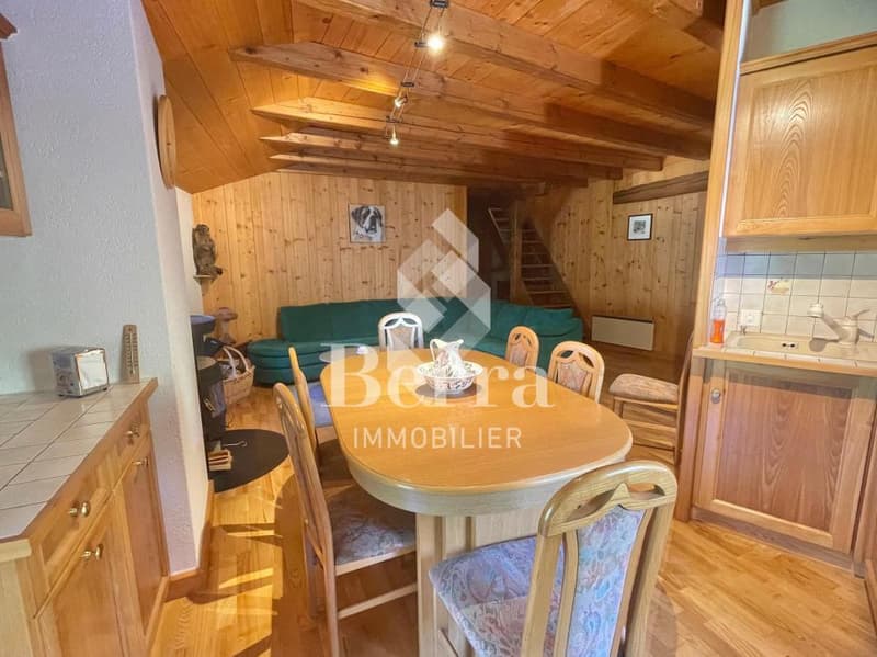 Apartment with 6.5 rooms and mezzanine (5)