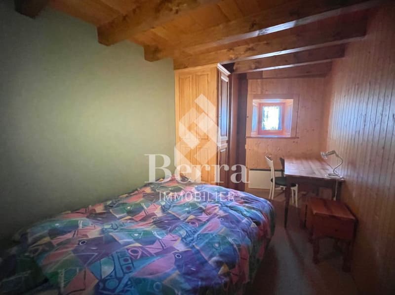 Apartment with 6.5 rooms and mezzanine (12)