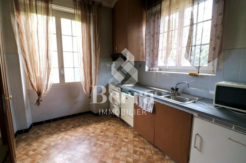 Mansione con 2 appartamenti + soffitta - Opportunità rara !!! (12)