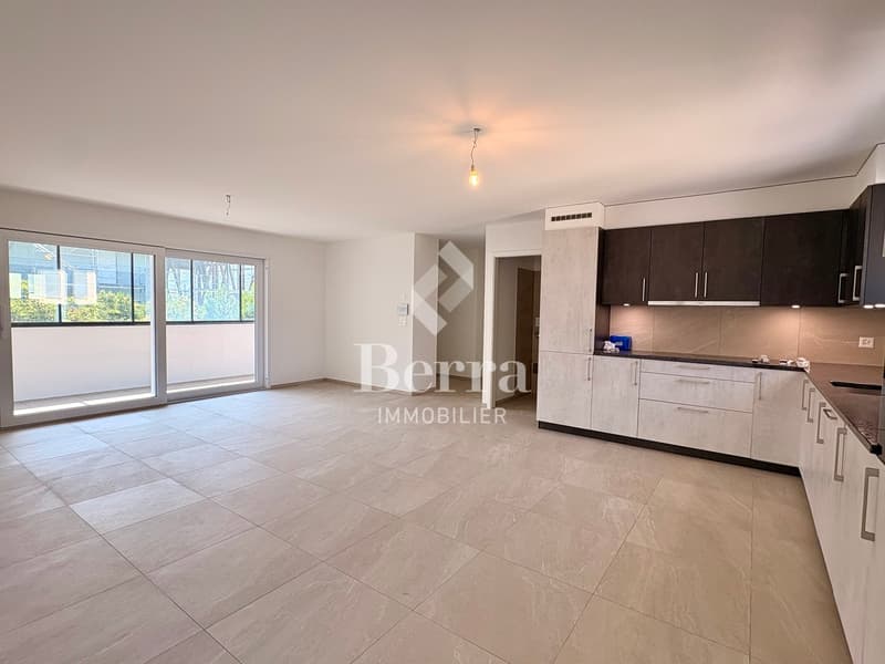 Beautiful attic, South-Southeast exposure - ONLY ON THIS FLOOR (3)