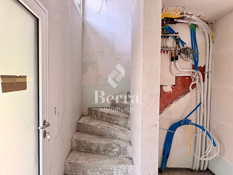 Semi-detached villa with 4.5 rooms and breathtaking view (12)