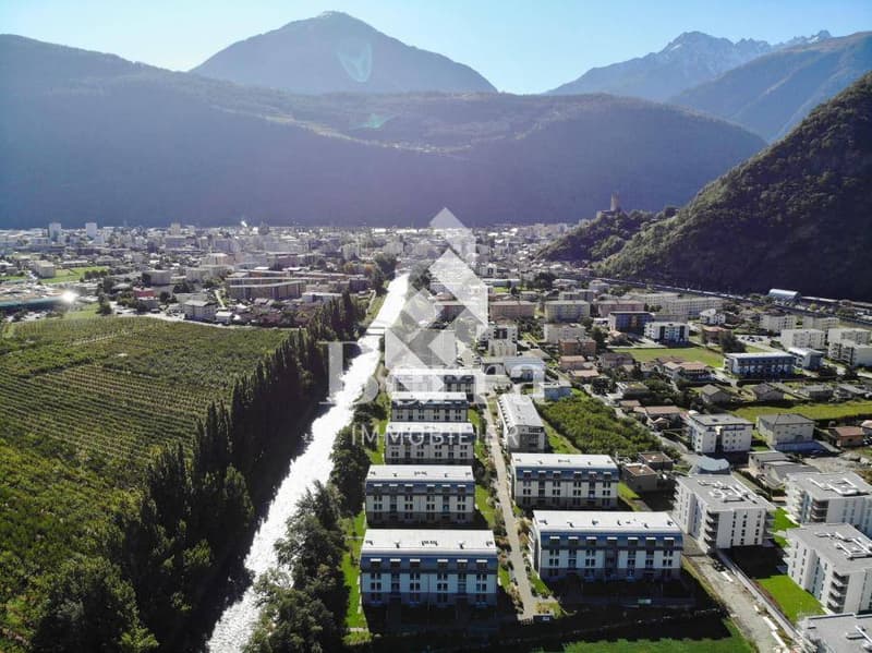 Bright commercial space, close to Dranse (8)