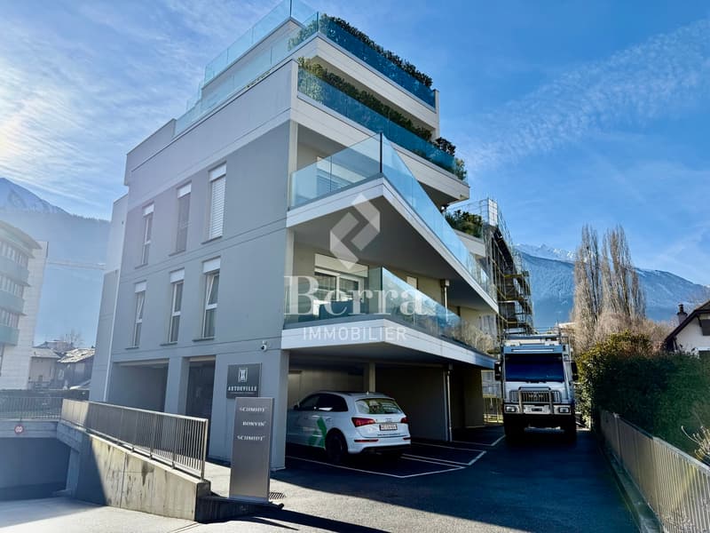 Superba appartamento di lusso nel centro di Martigny (4)