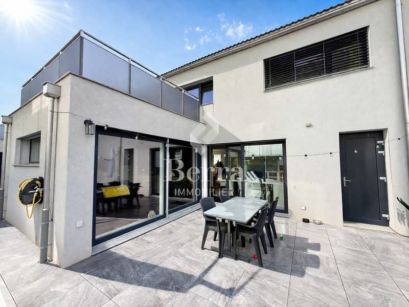 Ampia terrazza & finiture superiori (6)